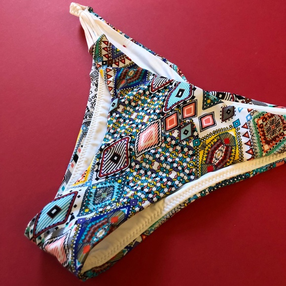 RED CARTER Bikini Bottom Mediterranean Print 8 MED - Picture 2 of 8